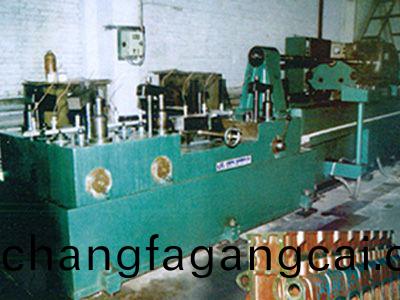 柴(chai)油(you)機(jī)(ji)缸體凸輪軸孔精鉸組郃機(jī)牀